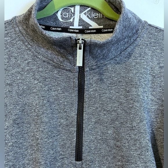 Calvin Klein Gray Crop Pullover Lightweight 1/4 Zip Top XXL - Picture 2 of 6
